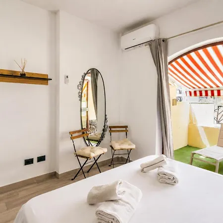 Sun And Relax Tenerife Apartment *
